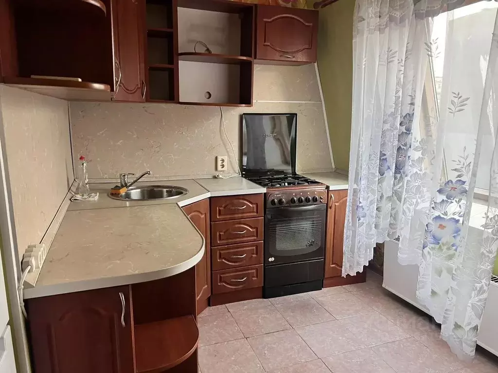 1-к кв. Волгоградская область, Волгоград Жилгородок мкр, ул. ... - Фото 1