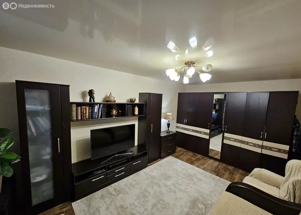 1-комнатная квартира: Новый Уренгой, Юбилейная улица, 1А (38.6 м) - Фото 1