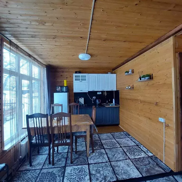 Дом в Карачаево-Черкесия, Зеленчукский район, с. Архыз ул. Курджиева, ... - Фото 2