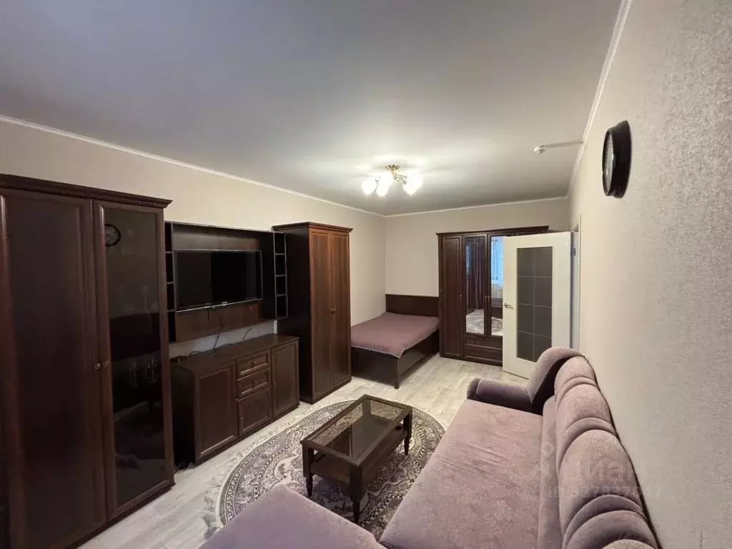 1-к кв. Курская область, Курск ул. Домостроителей, 10 (37.5 м) - Фото 1