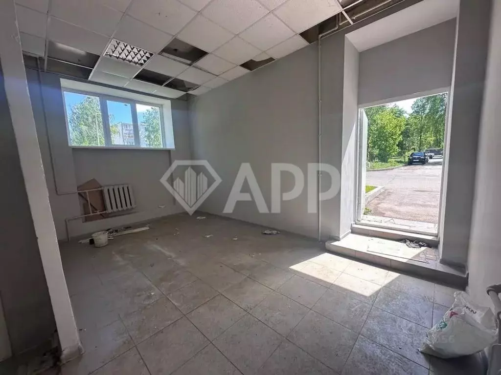 Помещение свободного назначения в Татарстан, Набережные Челны пос. ... - Фото 0