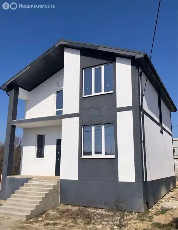 Дом в село Борисовка, улица Генерала Букретова (140 м) - Фото 1