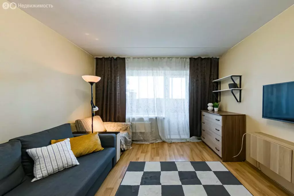 1-комнатная квартира: Екатеринбург, улица Чекистов, 9 (32.6 м) - Фото 1