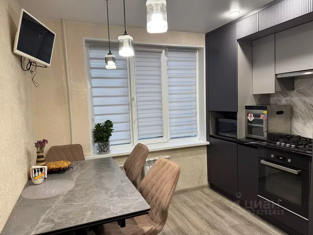 2-к кв. Саратовская область, пос. Светлый ул. Коваленко, 18 (48.0 м) - Фото 1