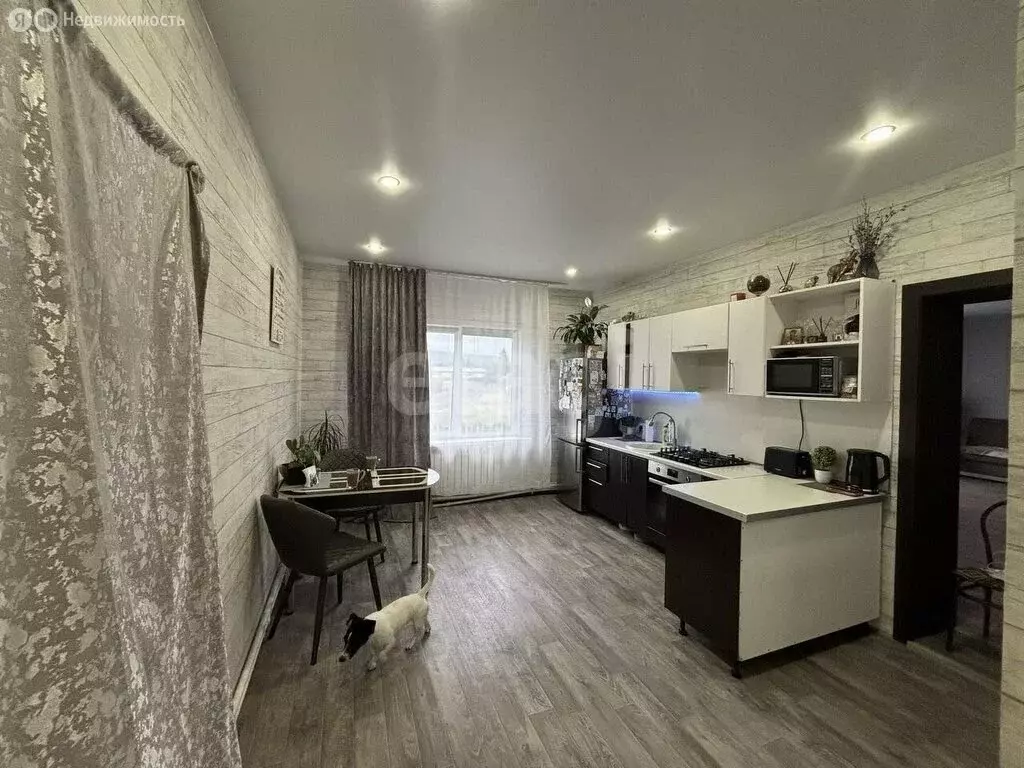 Дом в Красноярский край, Емельяновский муниципальный округ, посёлок ... - Фото 2