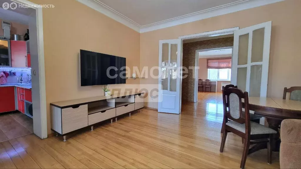 4-комнатная квартира: Бийск, улица Виктора Петрова, 16 (106.4 м) - Фото 2