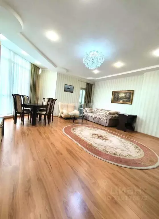 2-к кв. Крым, Симферополь ул. Екатерининская, 34 (117.5 м) - Фото 0
