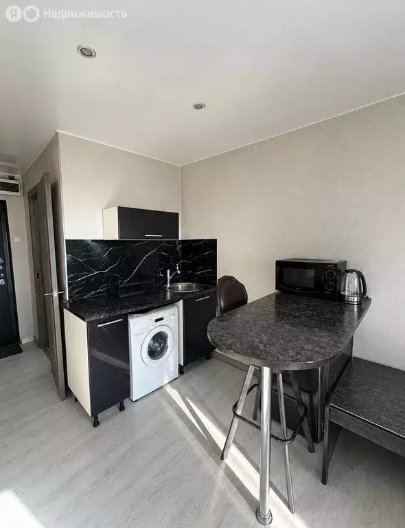 Квартира-студия: Арсеньев, улица Островского, 4 (22.4 м) - Фото 2