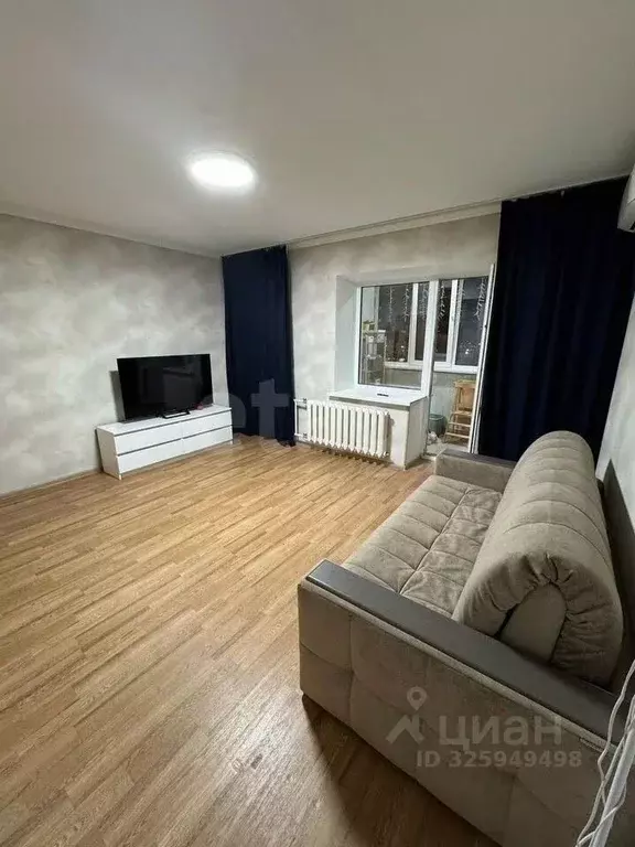 1-к кв. Самарская область, Самара Демократическая ул., 30 (55.9 м) - Фото 1