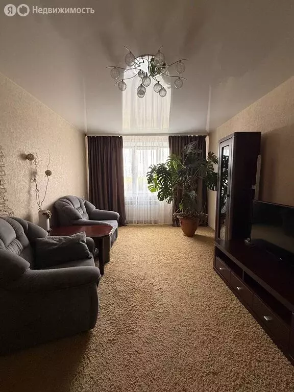2-комнатная квартира: Братск, улица Воинов-Интернационалистов, 13 ... - Фото 1