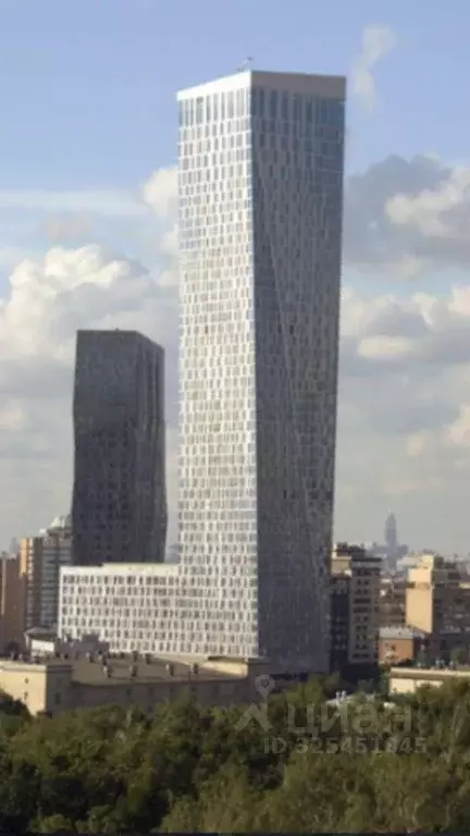 Гараж в Москва Мосфильмовская ул., 8 (6 м) - Фото 1