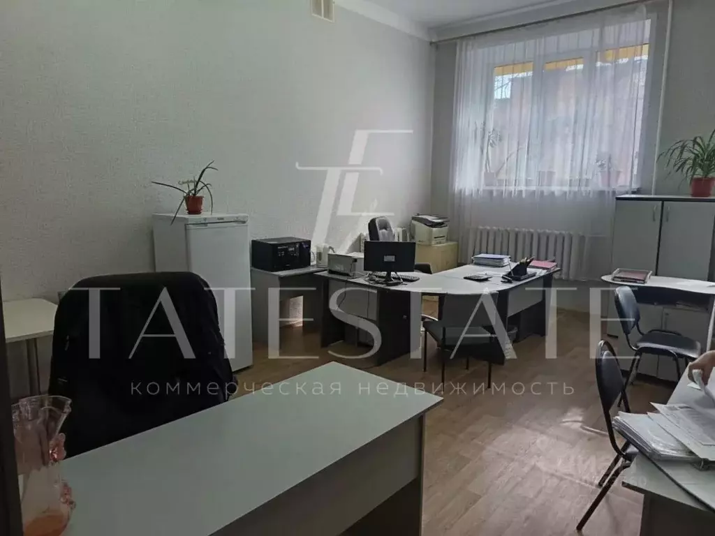 Офис в Татарстан, Казань ул. Декабристов, 131 (223 м) - Фото 1