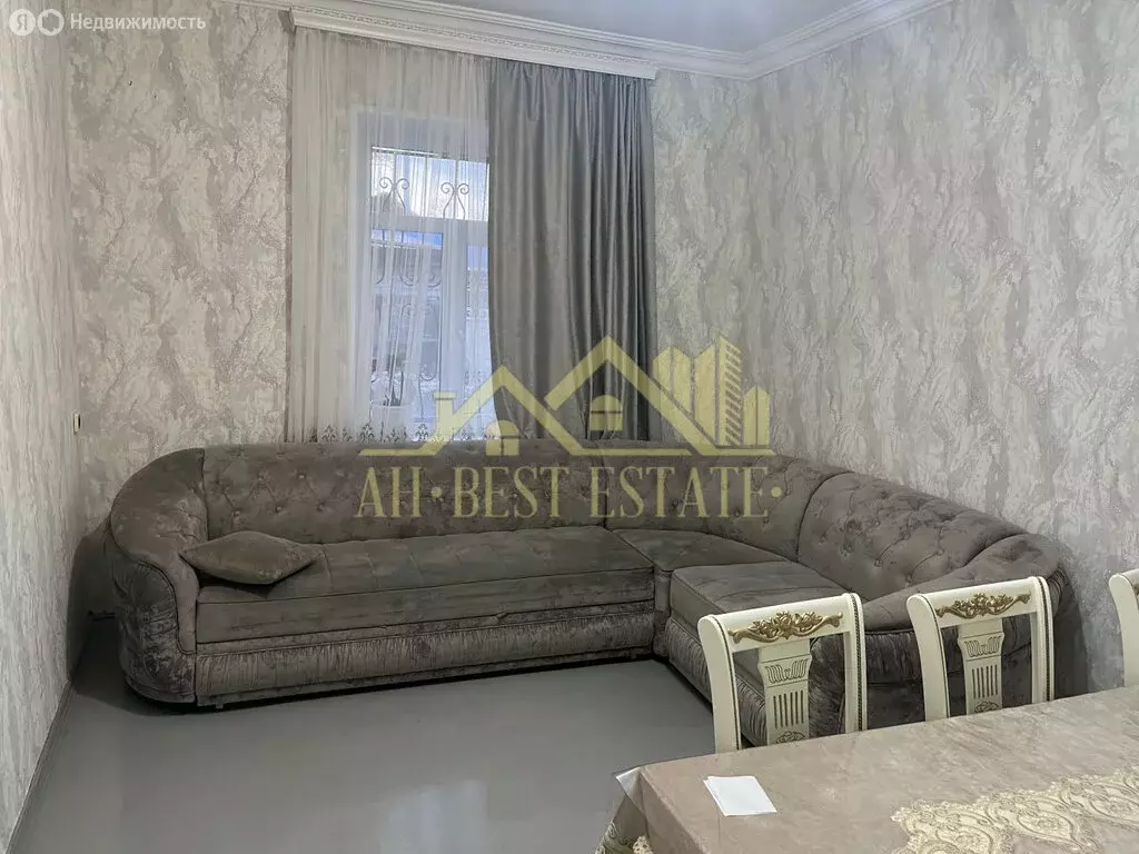 3-комнатная квартира: Владикавказ, Железнодорожный переулок, 14 (65 м) - Фото 1