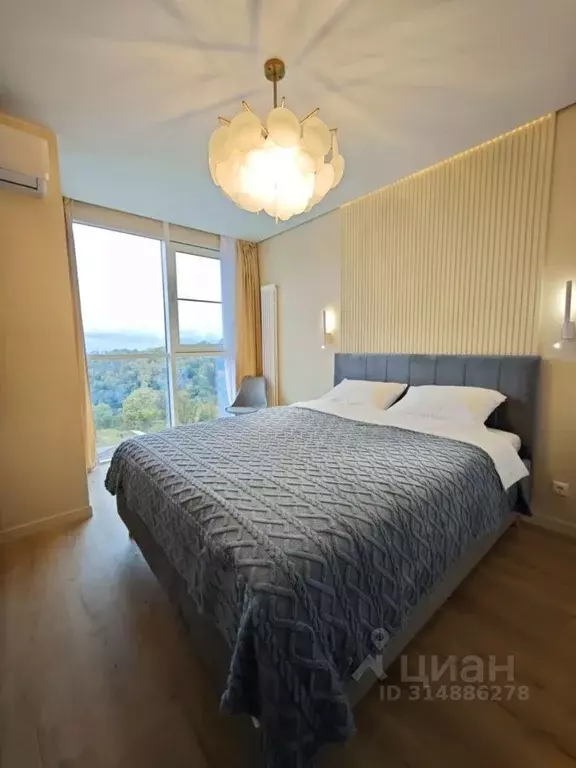 1-к кв. Краснодарский край, Сочи Бытха мкр, ул. Ясногорская, 16/6к5 ... - Фото 0
