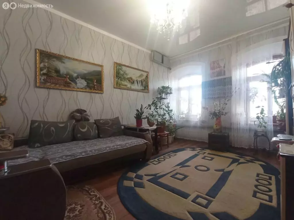 2-комнатная квартира: Астрахань, улица Максима Горького, 41 (39.5 м) - Фото 1