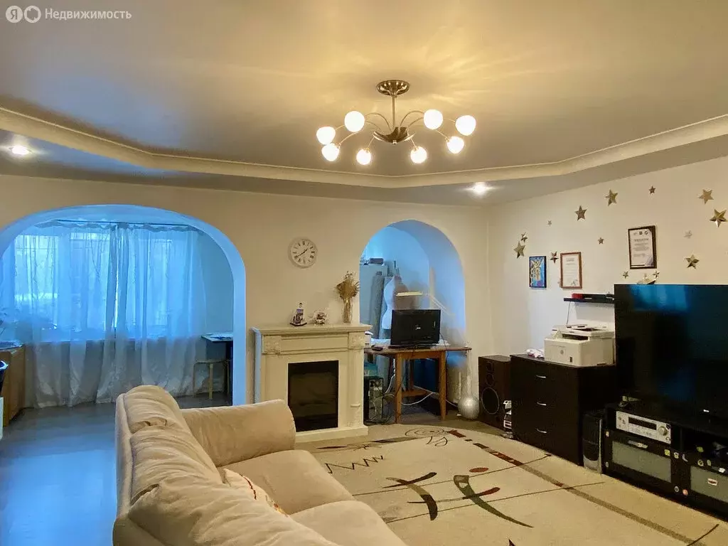 3-комнатная квартира: Казань, улица Меховщиков, 2А (101.5 м) - Фото 0