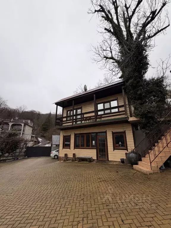 Дом в Краснодарский край, Сочи городской округ, с. Монастырь ул. ... - Фото 1