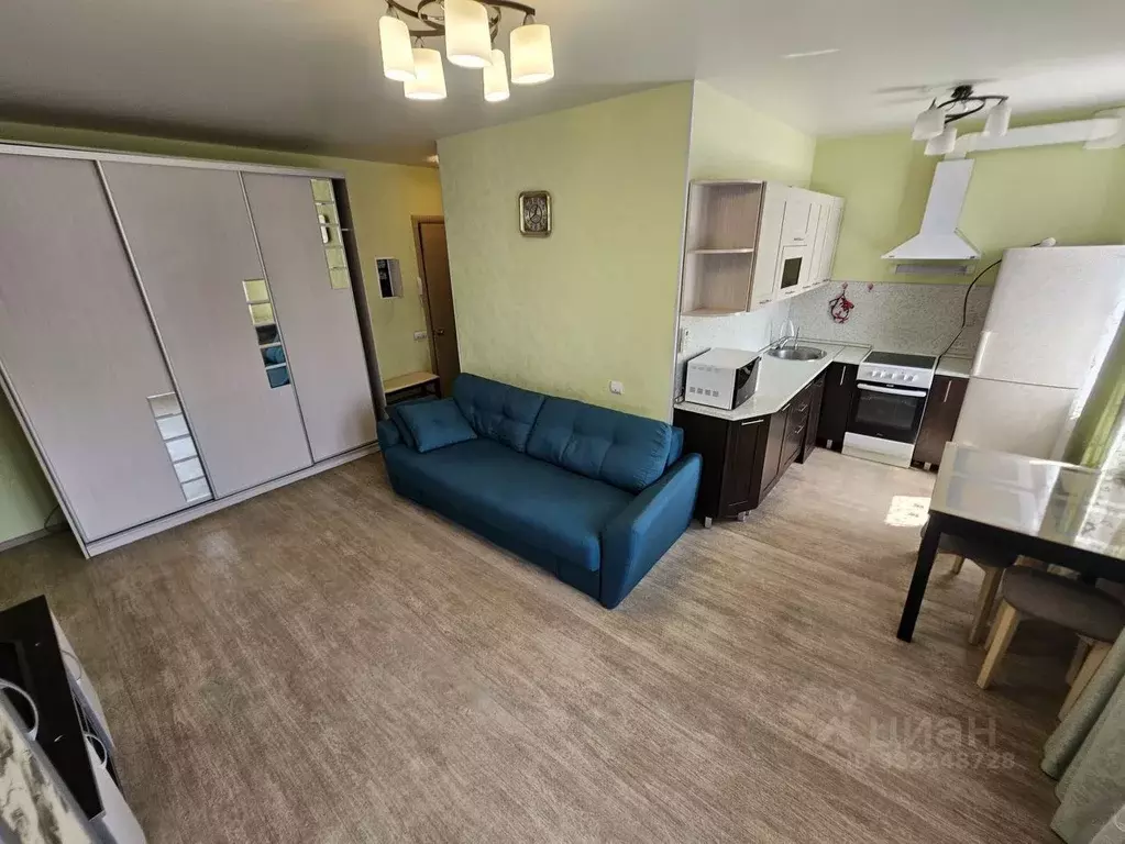 2-к кв. Приморский край, Владивосток ул. Олега Кошевого, 33 (50.0 м) - Фото 1