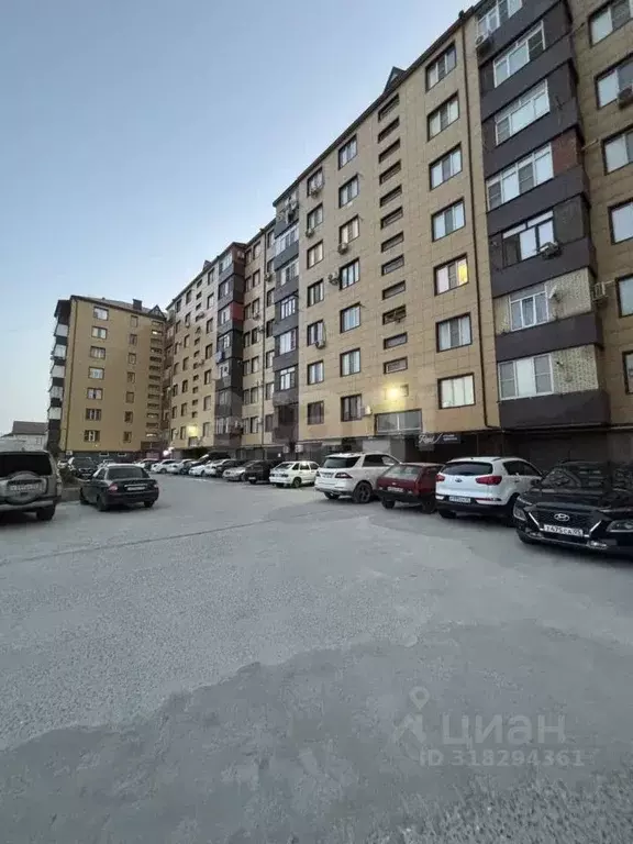 2-к кв. Дагестан, Каспийск ул. Западная, 1 (76.2 м) - Фото 0