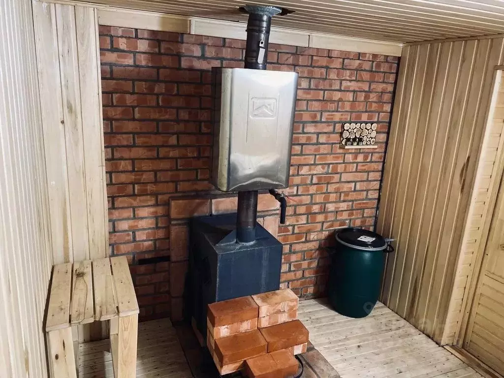 Дом в Волгоградская область, Волгоград ул. Джамбула Джабаева, 42/80 ... - Фото 2