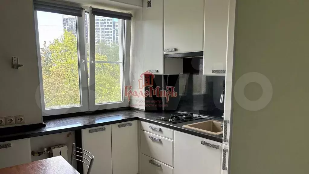 2-к. квартира, 42,8 м, 5/5 эт. - Фото 0