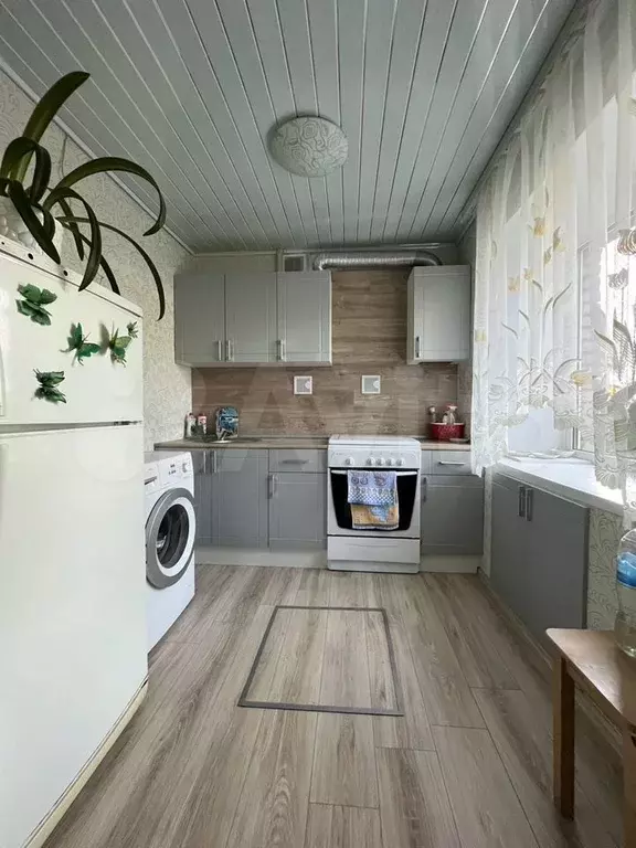 2-к. квартира, 43 м, 1/5 эт. - Фото 0