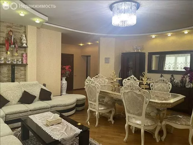 3-комнатная квартира: Аксай, Садовая улица, 31 (102 м) - Фото 1