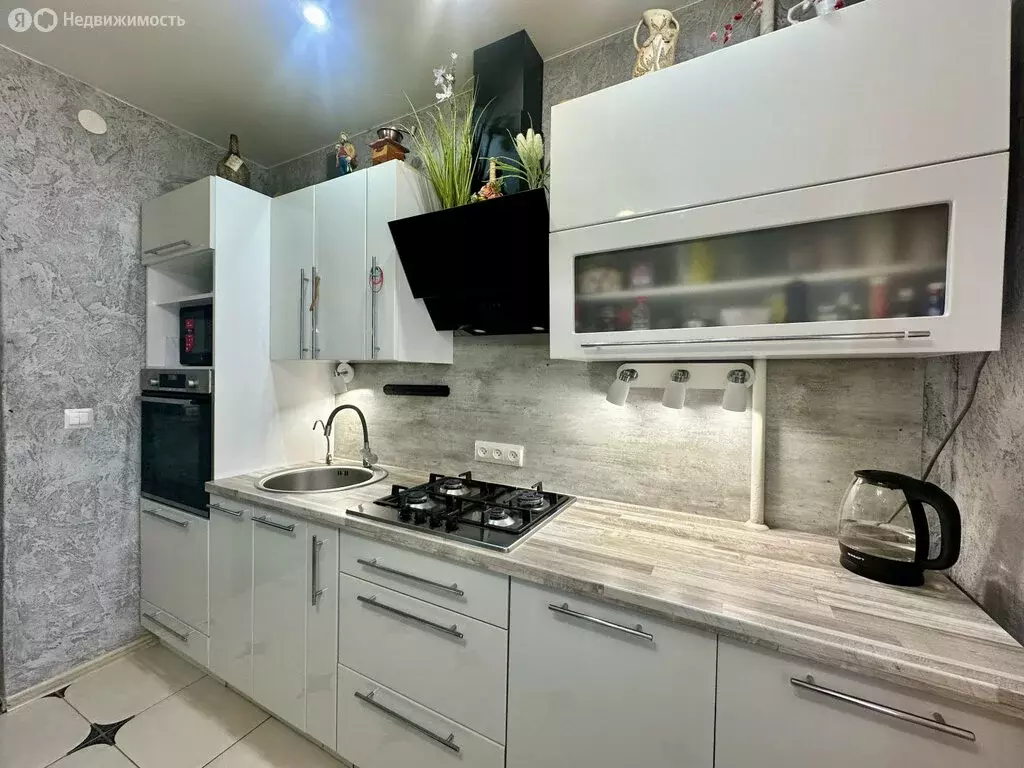 3-комнатная квартира: Балтийск, Садовая улица, 2 (61.1 м) - Фото 1