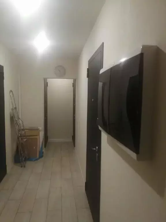 Продается комната в 5-комнатной квартире - Фото 2