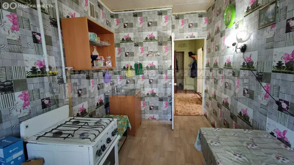 2-комнатная квартира: посёлок городского типа Монастырщина, Юбилейная ... - Фото 0