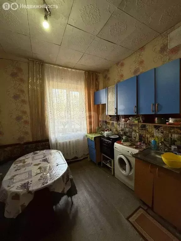 3-комнатная квартира: Черногорск, Октябрьская улица, 45 (52.7 м) - Фото 2