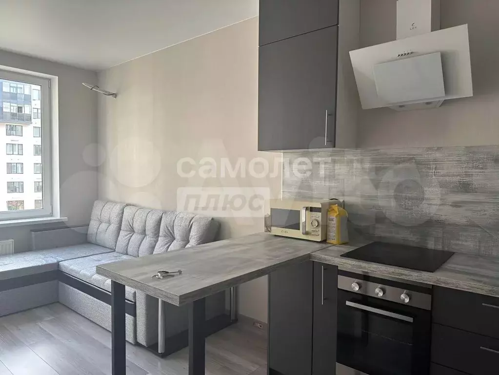 1-к. квартира, 41 м, 3/8 эт. - Фото 1