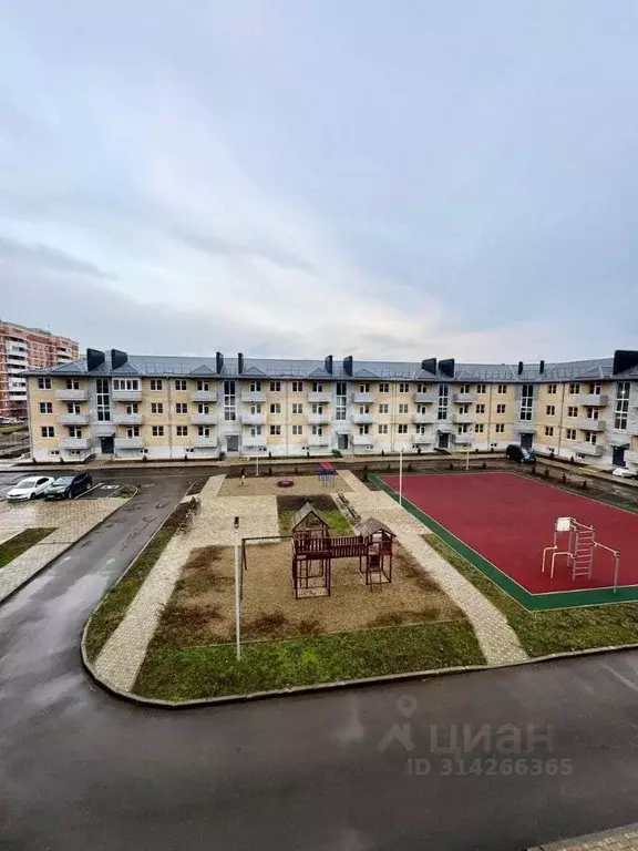 1-к кв. Краснодарский край, Кореновск ул. Таманская, 3к1 (35.0 м) - Фото 0