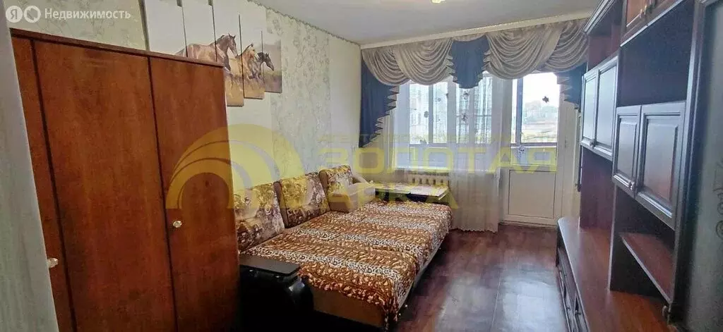 3-комнатная квартира: Крымск, Адагумская улица, 153 (52.6 м) - Фото 1