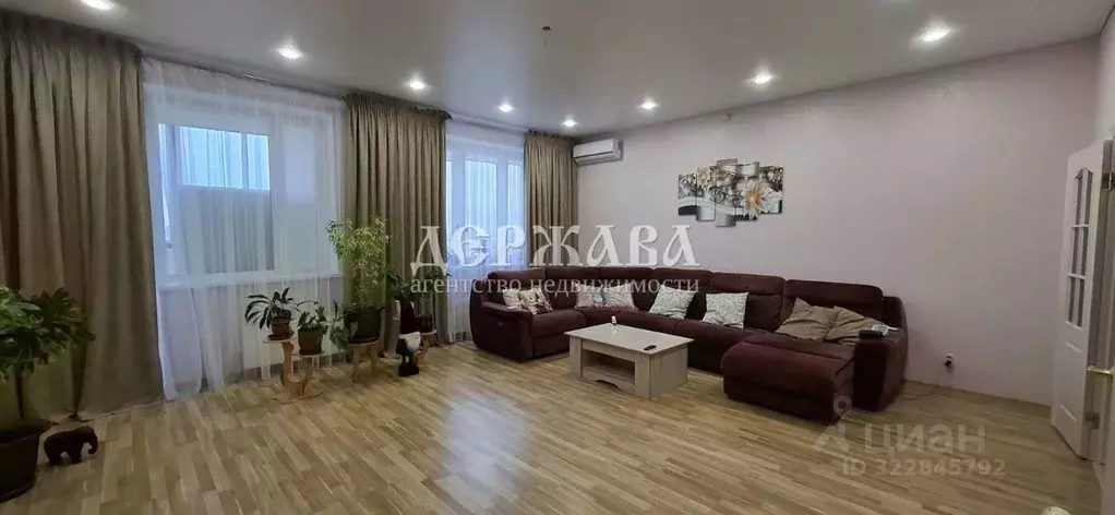 3-к кв. Белгородская область, Старый Оскол Степной мкр, 13 (123.0 м) - Фото 2