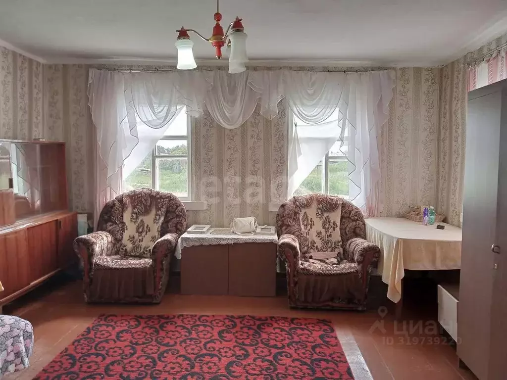 Дом в Саратовская область, Балашовский район, Пинеровское ... - Фото 1