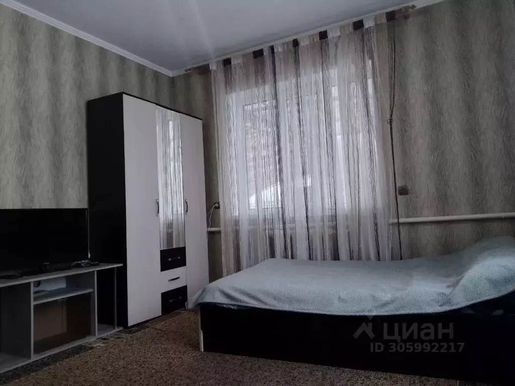 Дом в Краснодарский край, Мостовской пгт ул. Энгельса, 61А (88 м) - Фото 1