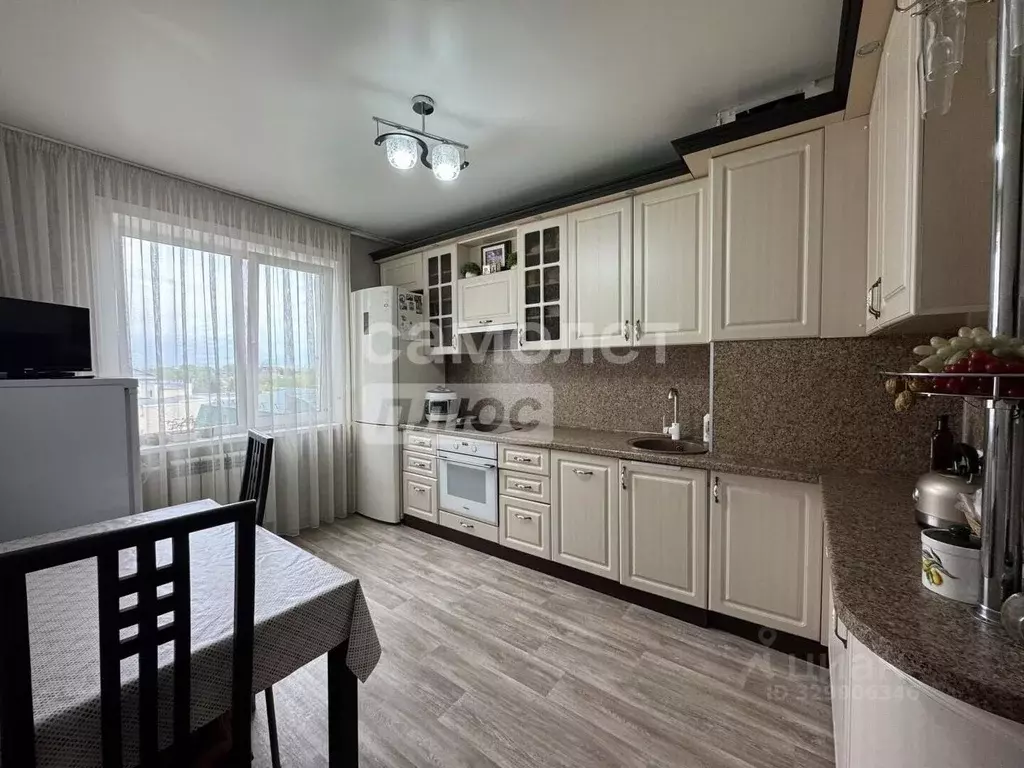 3-к кв. Алтайский край, Бийск ул. Владимира Ленина, 266 (64.0 м) - Фото 1