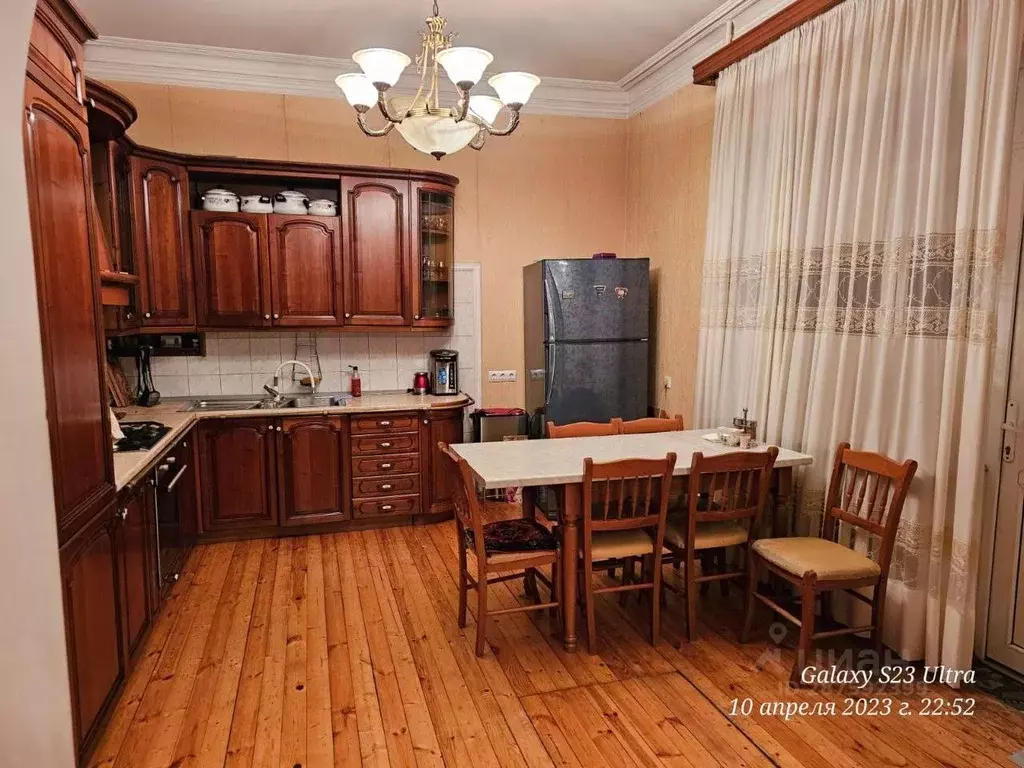 Дом в Дагестан, Махачкала просп. Имама шамиля (325 м) - Фото 0