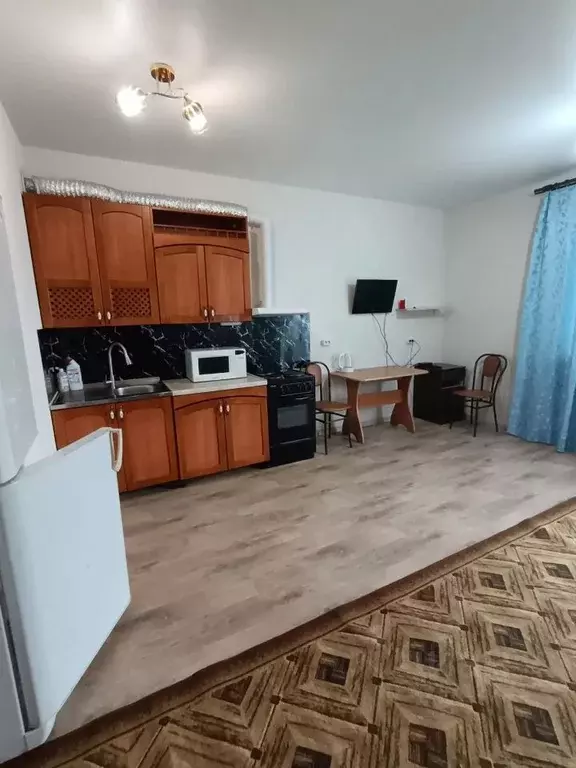 Студия Красноярский край, Красноярск ул. Петра Подзолкова, 22 (31.0 м) - Фото 1