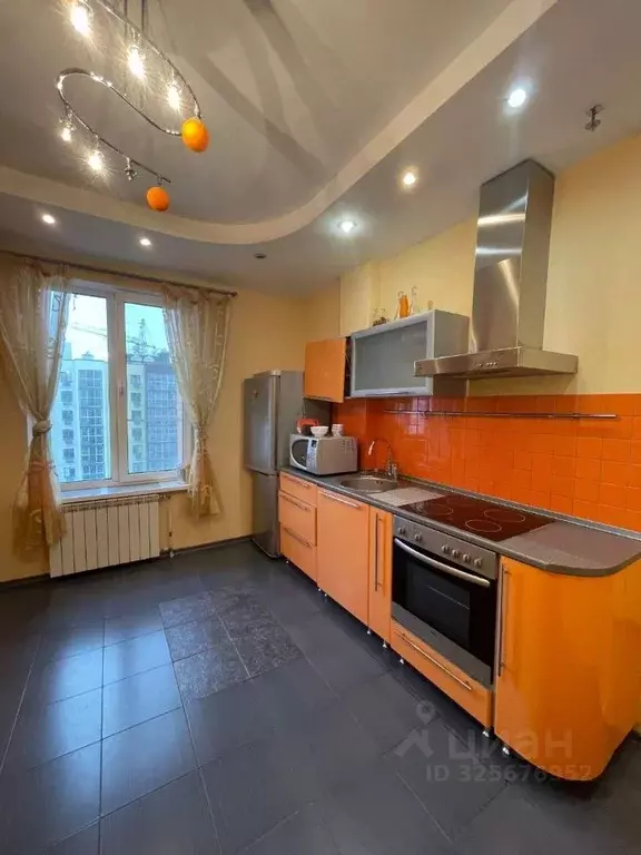 3-к кв. Волгоградская область, Волгоград просп. Маршала Жукова, 100 ... - Фото 1