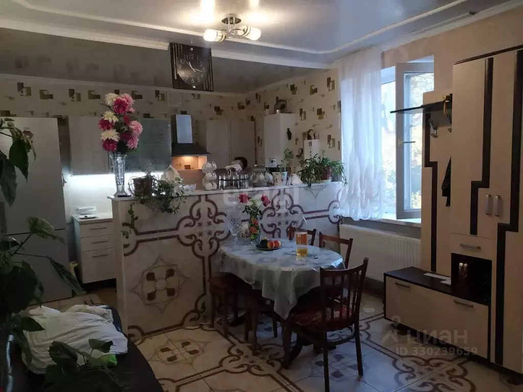 Дом в Крым, Первомайский район, с. Гришино ул. Октябрьская, 1А (82 м) - Фото 1