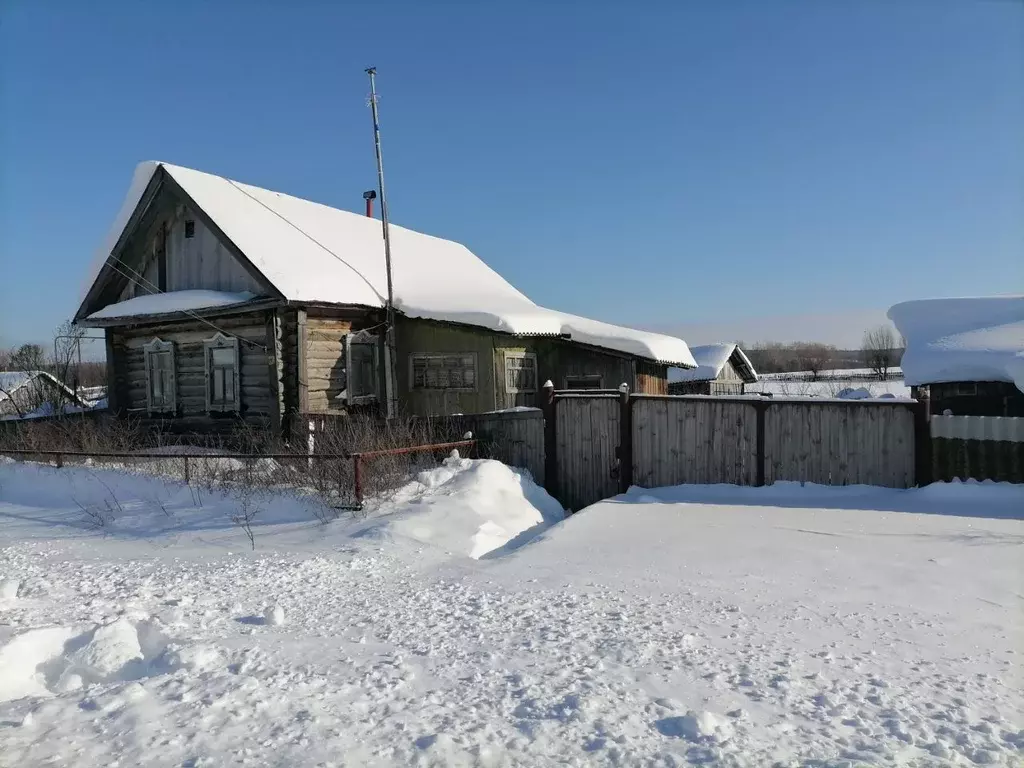 Дом в Башкортостан, Мишкинский район, Акбулатовский сельсовет, д. ... - Фото 1