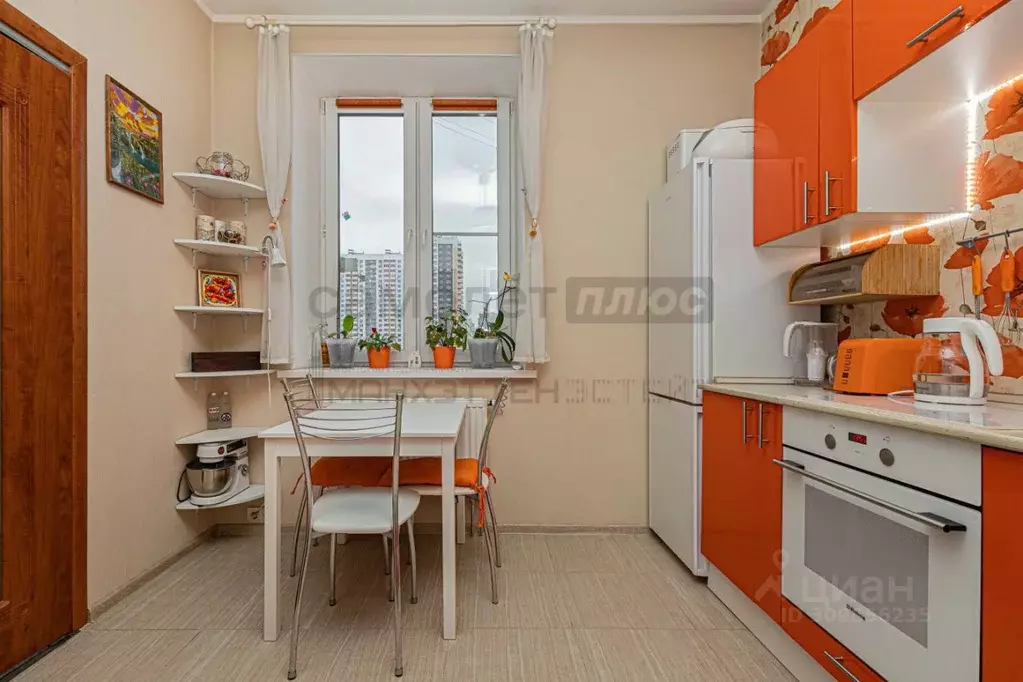 2-к кв. Москва Истринская ул., 3К2 (57.0 м) - Фото 1