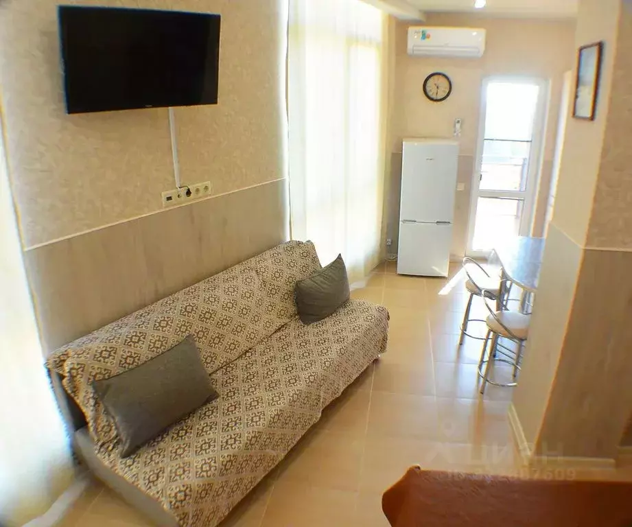 Студия Краснодарский край, Сочи ул. Демократическая, 34/1 (33.0 м) - Фото 1