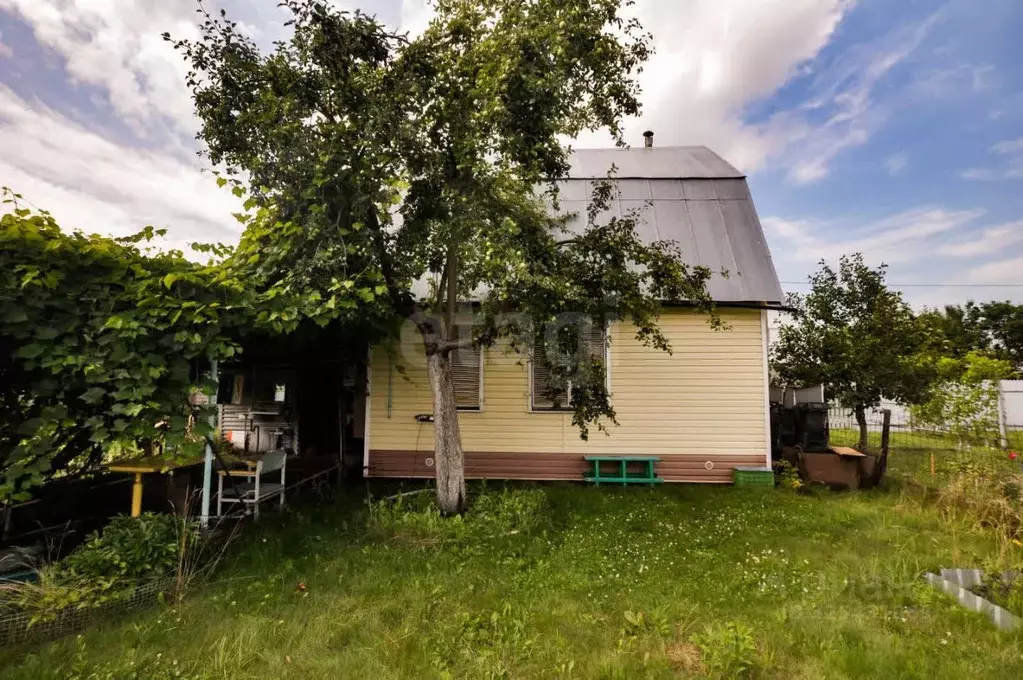 Дом в Липецкая область, Добровский муниципальный округ, с. ... - Фото 1