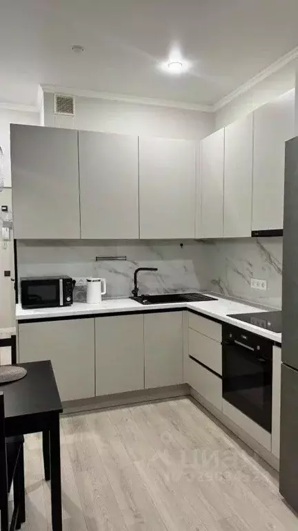 1-к кв. Татарстан, Казань ул. Новаторов, 8Б (32.4 м) - Фото 1