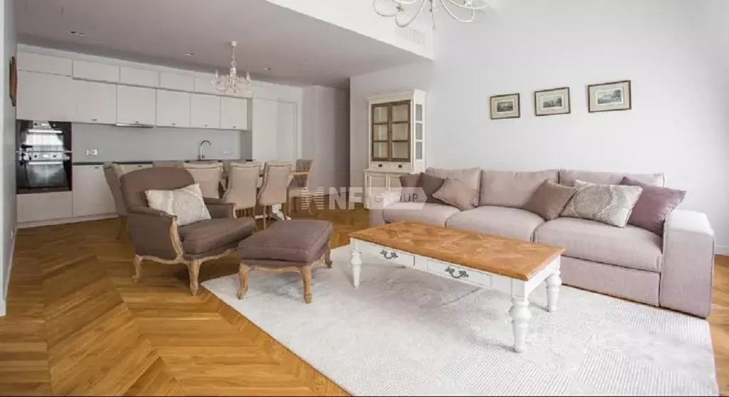 3-к кв. Москва Никольская ул., 10/2С2б (124.7 м) - Фото 1