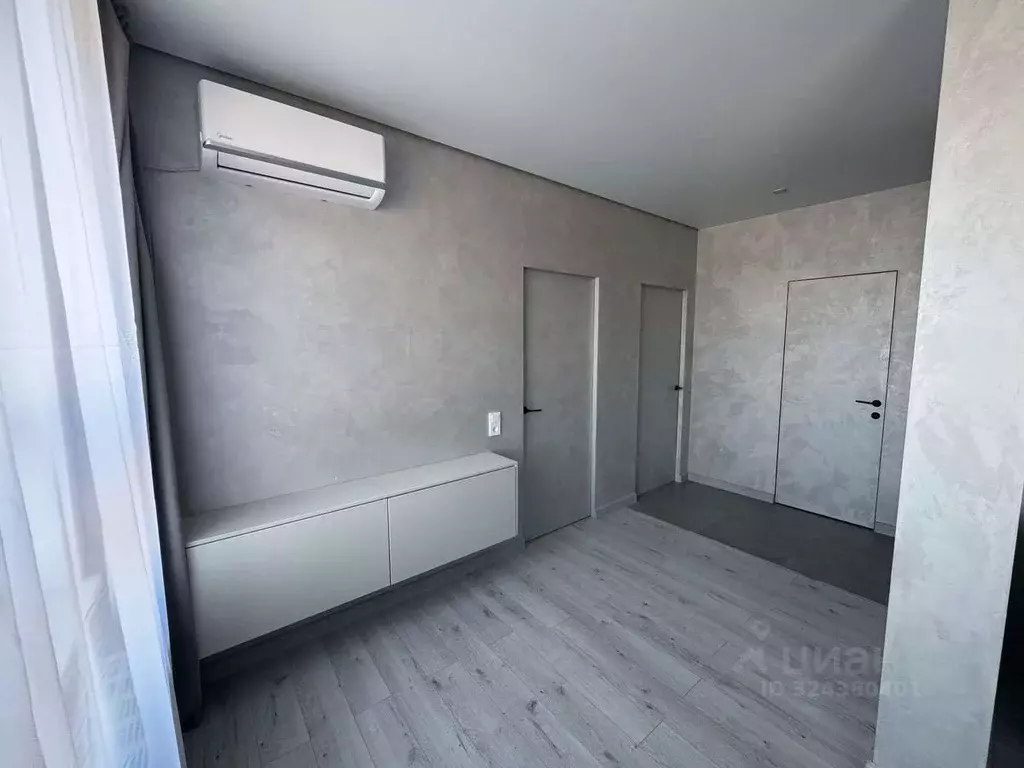 3-к кв. Волгоградская область, Волгоград ул. Грибанова, 3А (62.8 м) - Фото 1