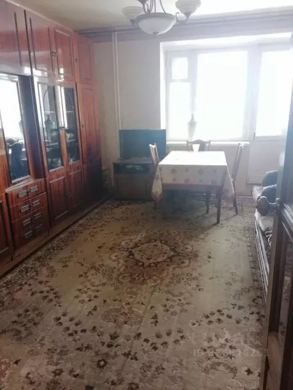 2-к кв. Нижегородская область, Дзержинск Октябрьская ул., 5 (50.0 м) - Фото 1